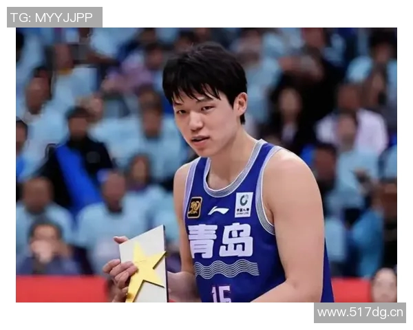 杨瀚森首节短暂出场表现平平仅得1篮板无得分贡献